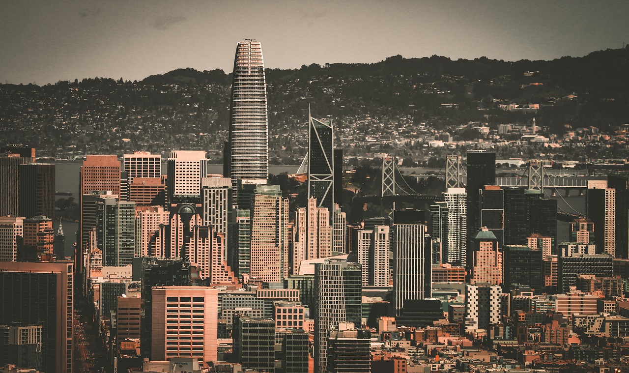 隨著中國足 隨著中國足