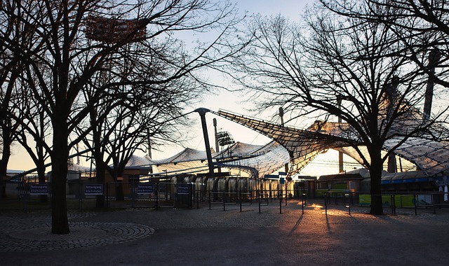 斯诺克苏格兰公开赛：丁俊晖止步32强 吕昊天晋级16强.